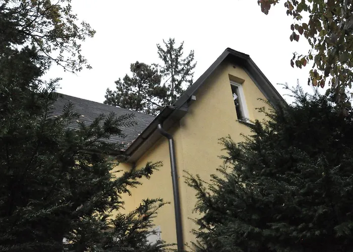 House Near To Schoenbrunn - Free Parking - 24-7 Check In - 8 Person Holiday home Vienna
